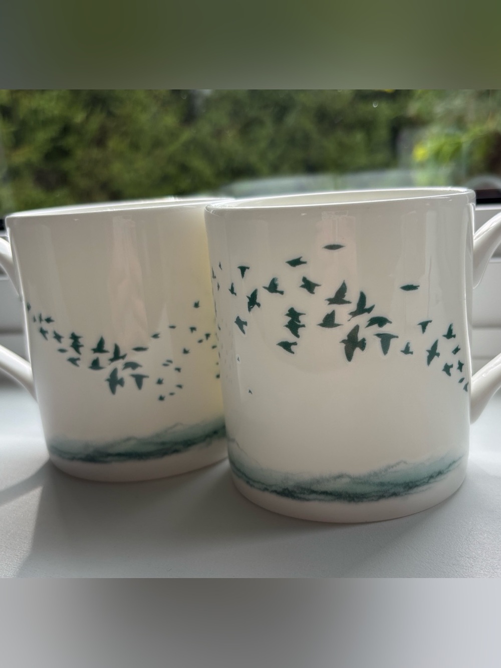 2012 Lascelles Collection white fine bone china coffee mugs